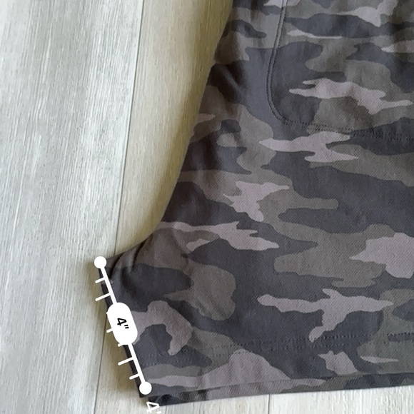 NWT‎ Athleta Camo Farallon Shorts Size 18 #2 - Picture 5 of 7